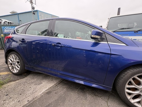 Ford focus mk3 zetec hatch - ford,