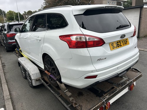 Ford focus estate zetec kit - estate, s
